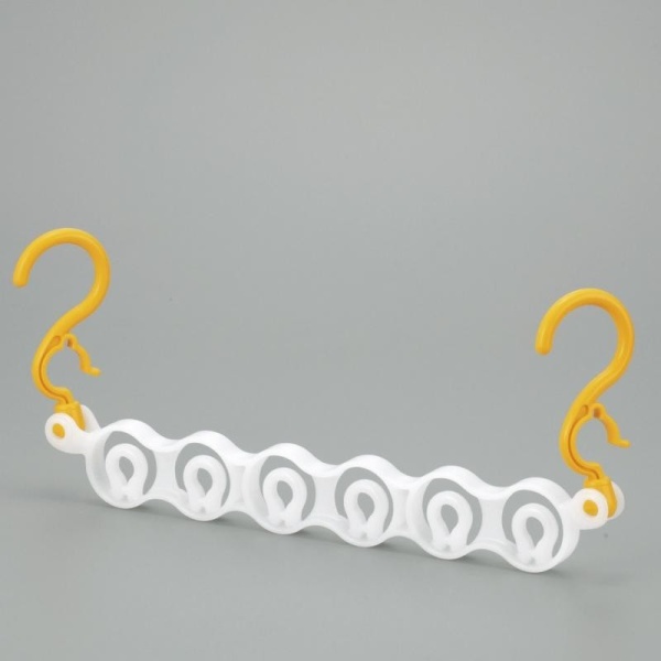 Inomata / Вешалка 352*159*26мм для плечиков БЕЛЫЙ (100277)