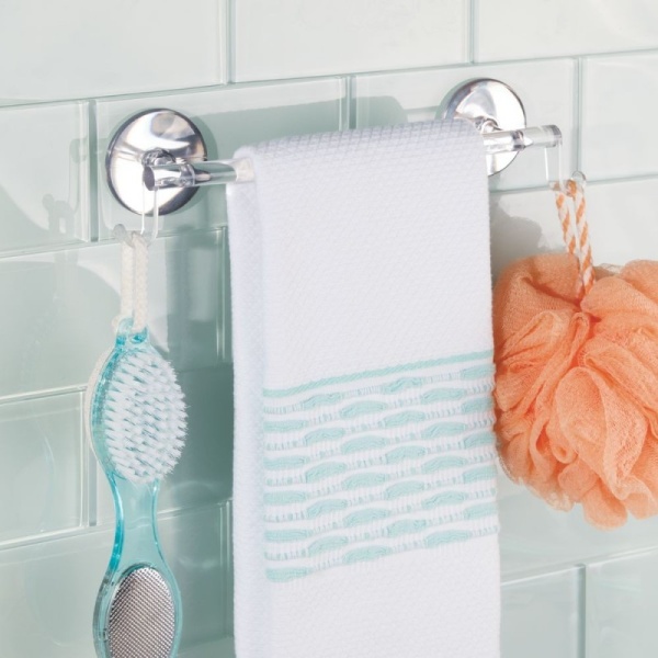 InterDesign / Держатель для полотенца с крючками аффикс самокл.прозрачный пластик 28.5х4.5х6.5 см (100099)