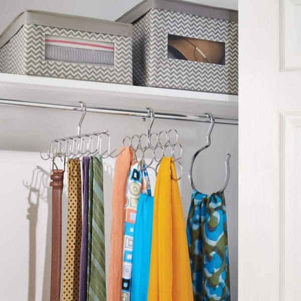 InterDesign / Вешалка-органайзер для шарфов и платков 18 отсеков (100649)